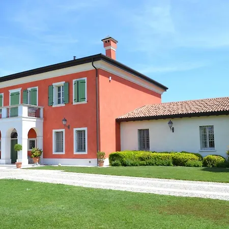 Alloggio per agriturismo San Pietro *
