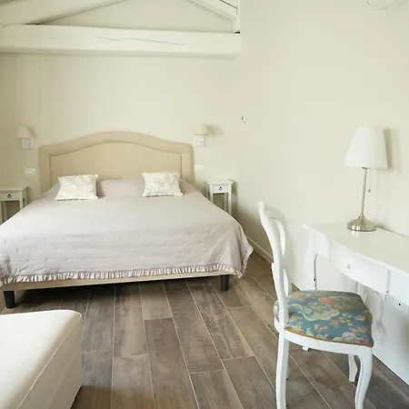 Alloggio per agriturismo San Pietro Desenzano del Garda