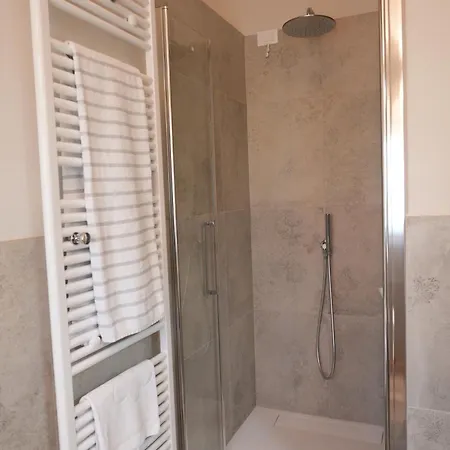 Alloggio per agriturismo San Pietro Desenzano del Garda